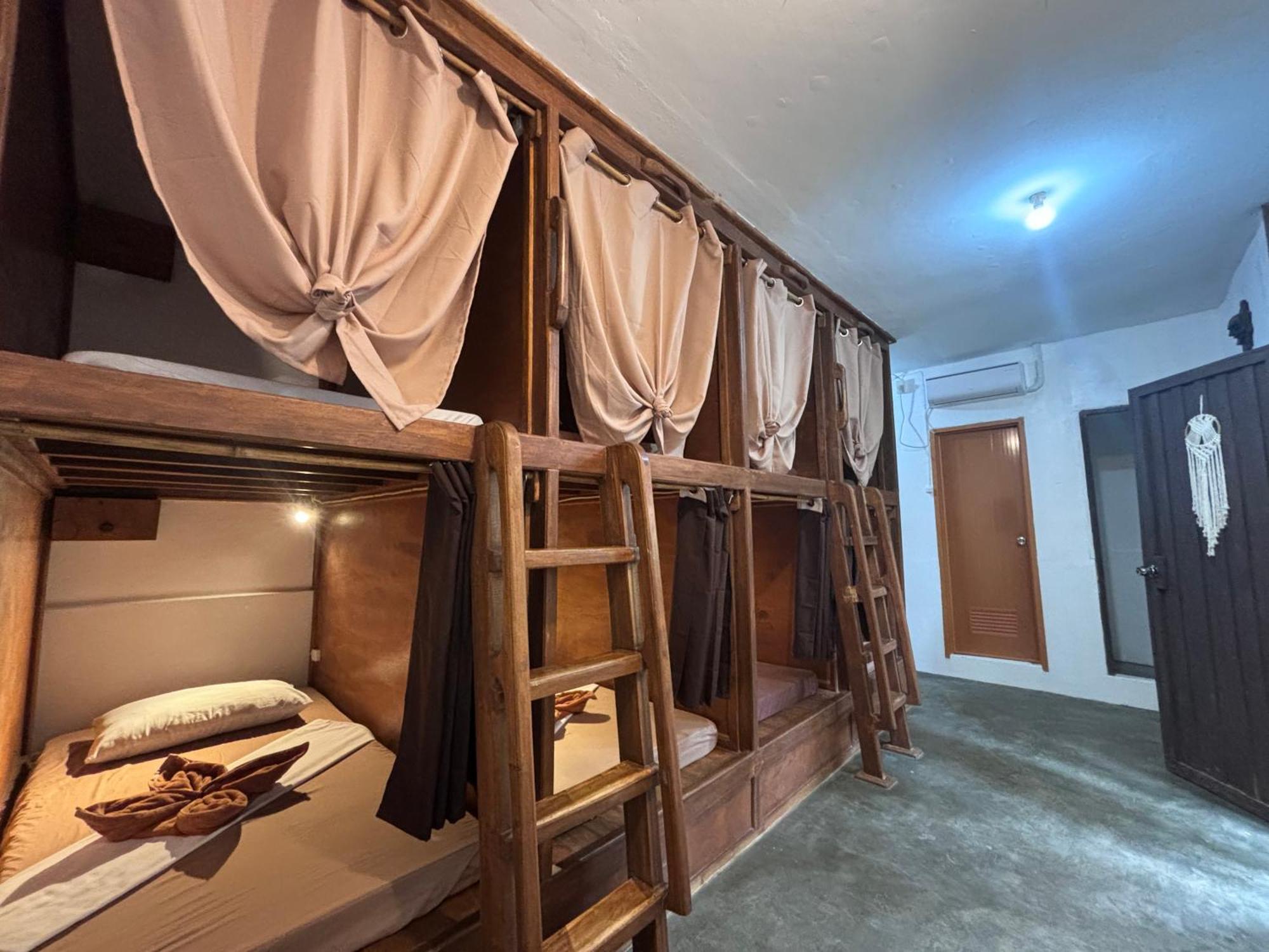 Paradiso Hostel エルニド エクステリア 写真