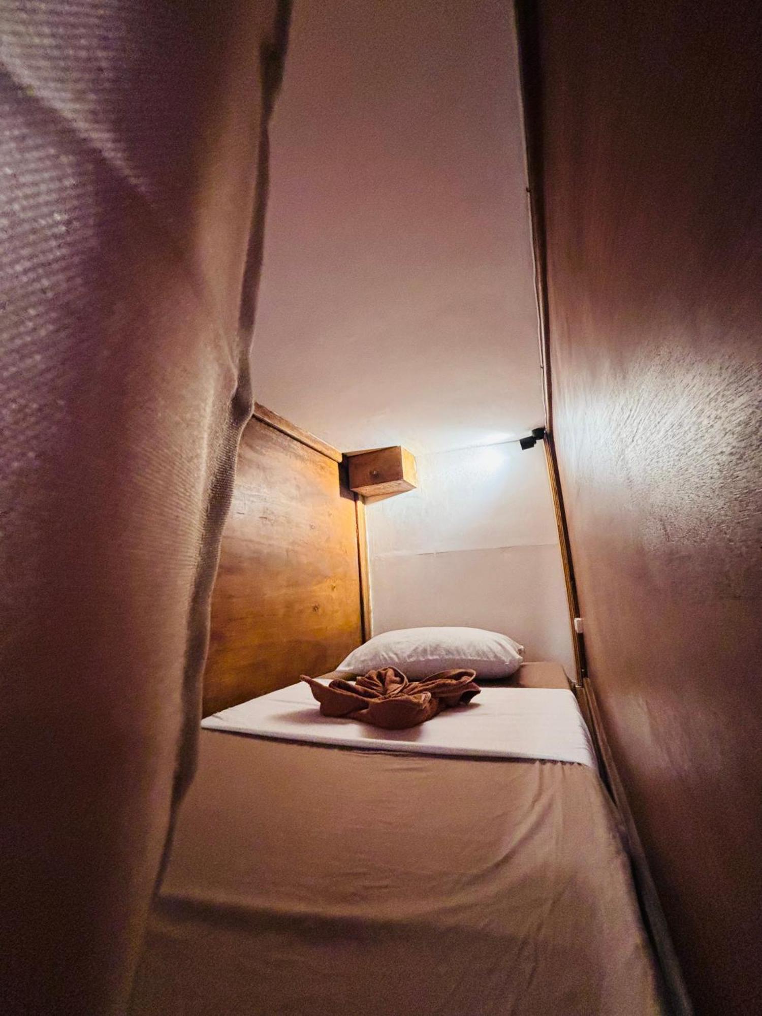 Paradiso Hostel エルニド エクステリア 写真