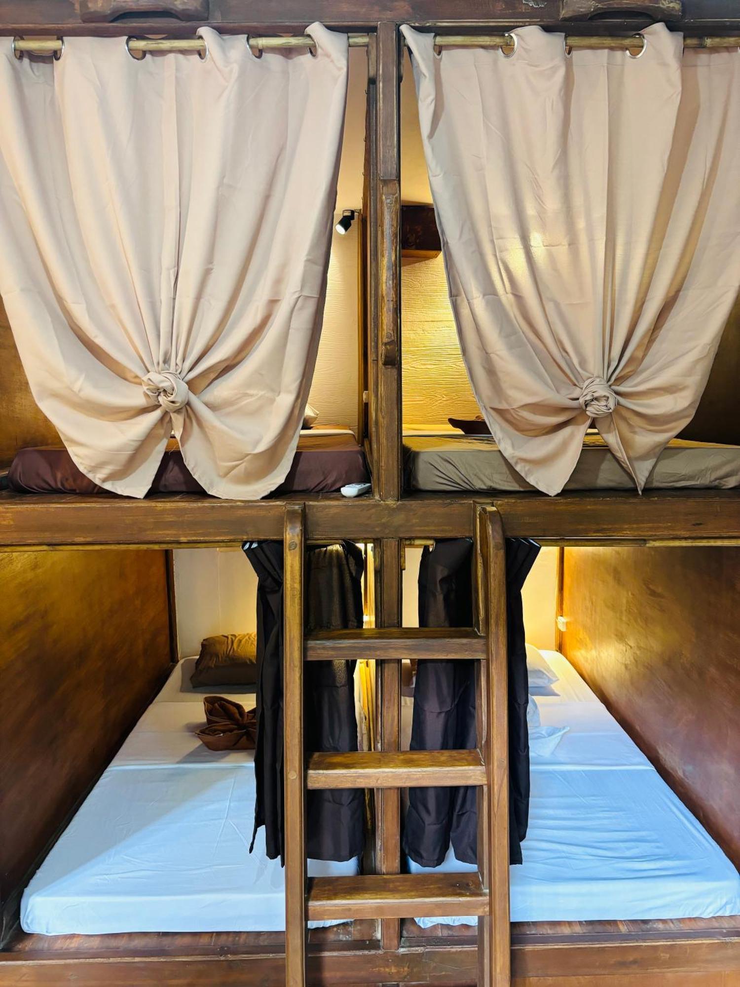 Paradiso Hostel エルニド エクステリア 写真