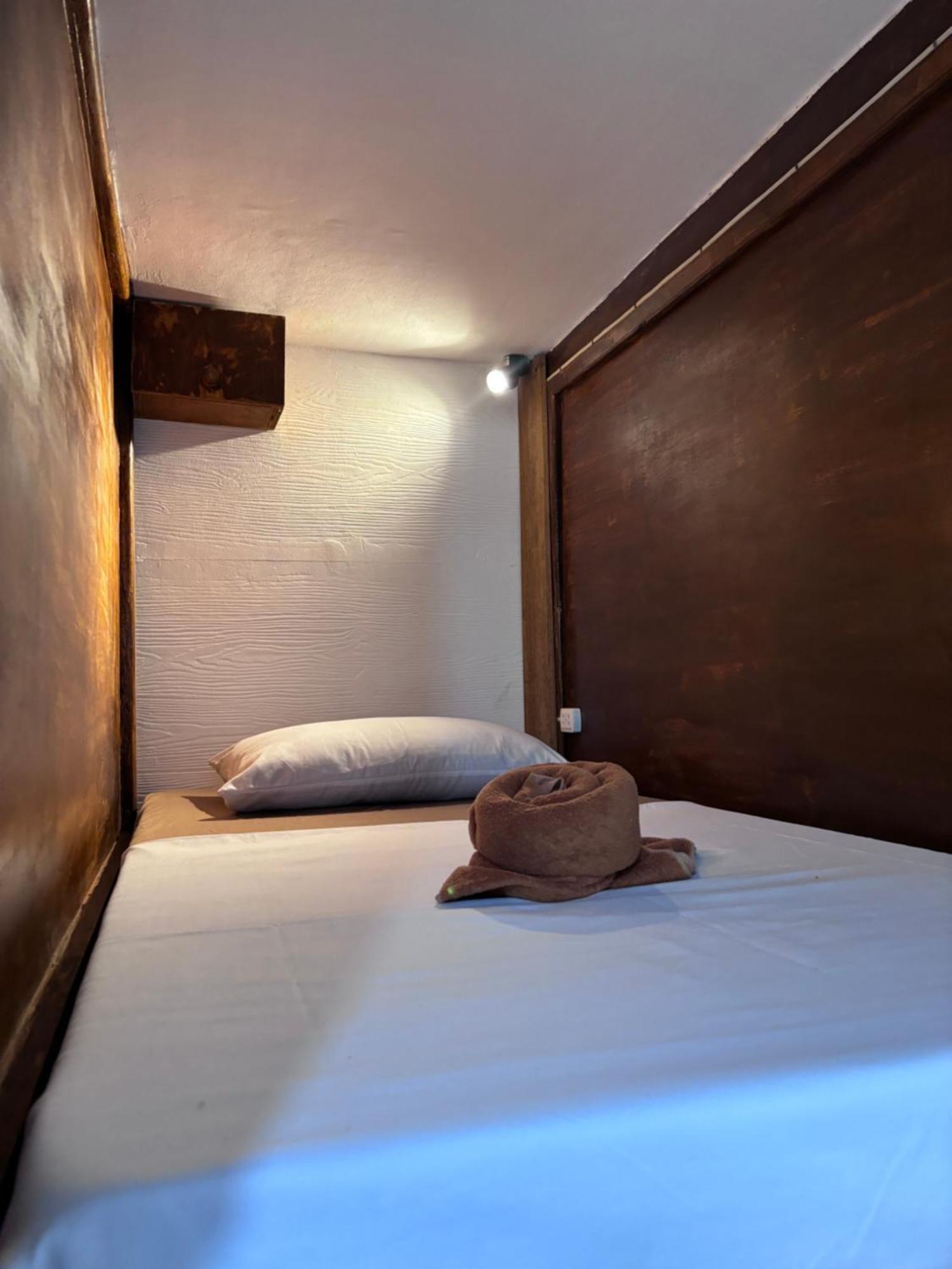 Paradiso Hostel エルニド エクステリア 写真