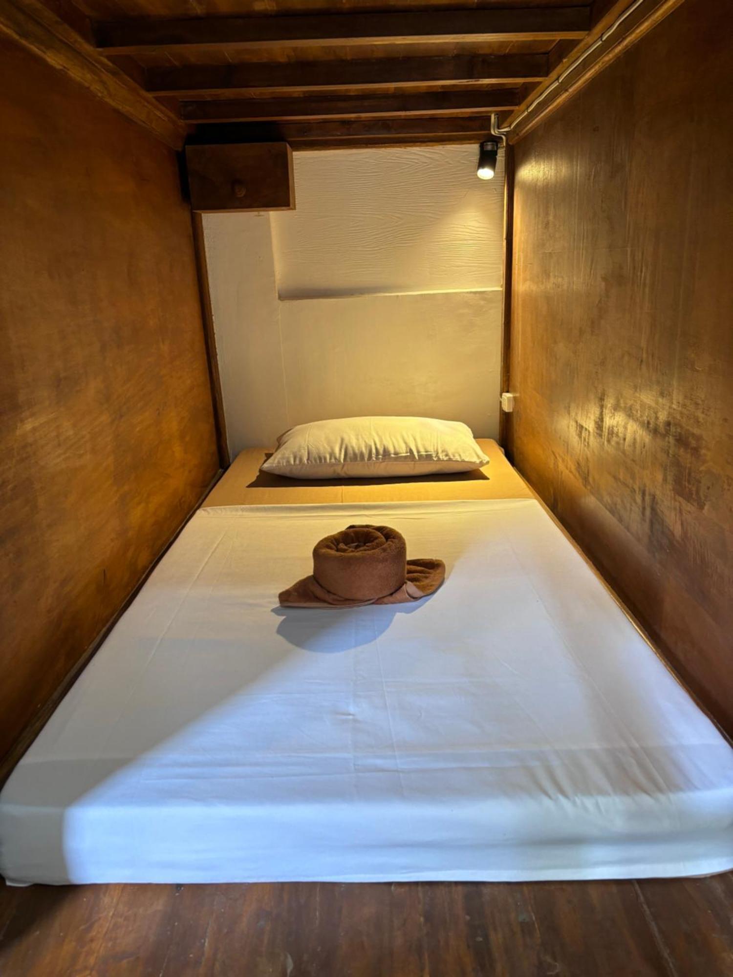 Paradiso Hostel エルニド エクステリア 写真